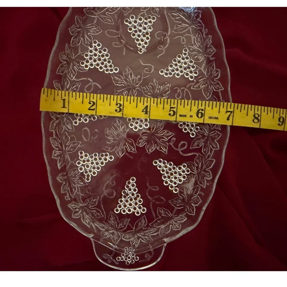 Vintage Anchor Hocking Clear Glass Grape Vine Snack Trays Set of 4 Oval